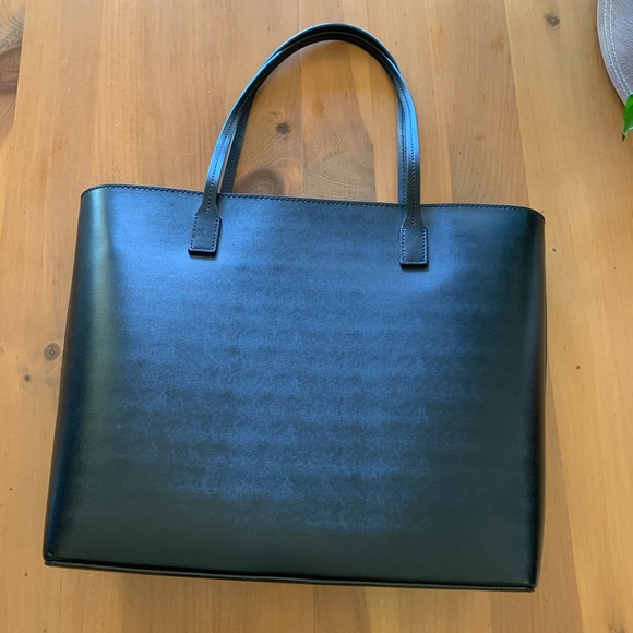 Kate Spade Tote - Picture 2 of 3